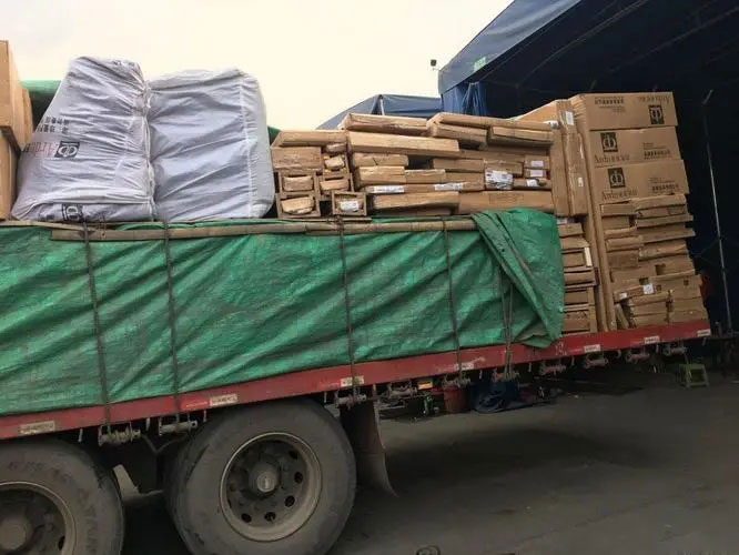 排湖风景区家具托运